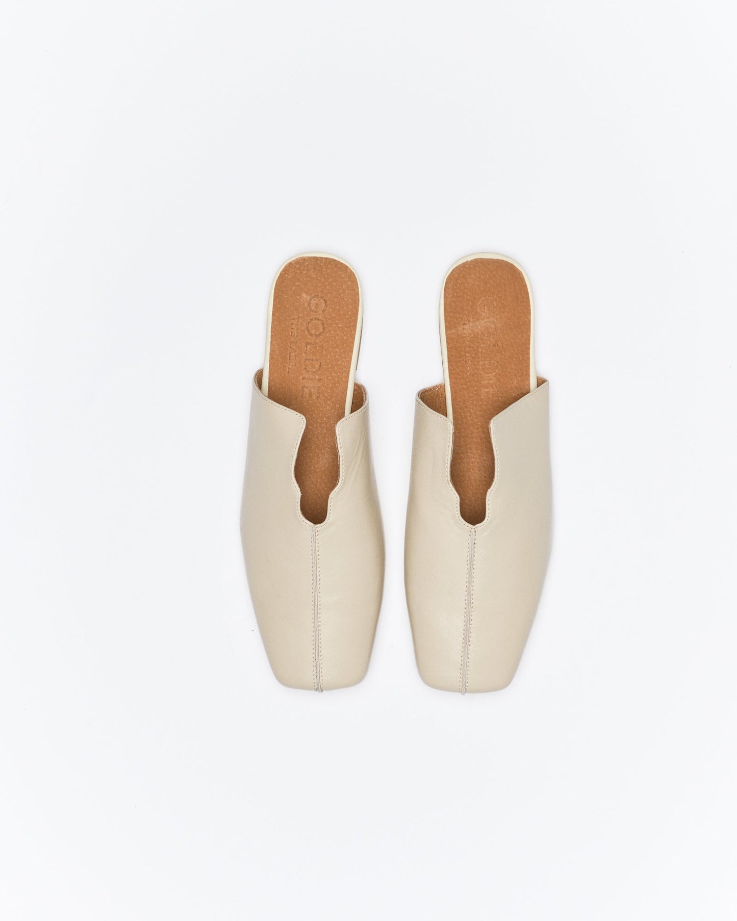 Walnut Melbourne Estelle Leather Mule (Vanilla)