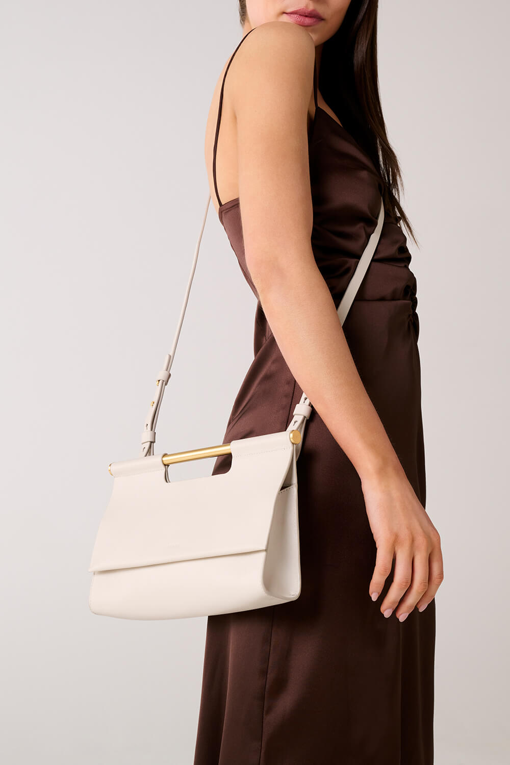 KINNON EVE CLUTCH (Chalk)