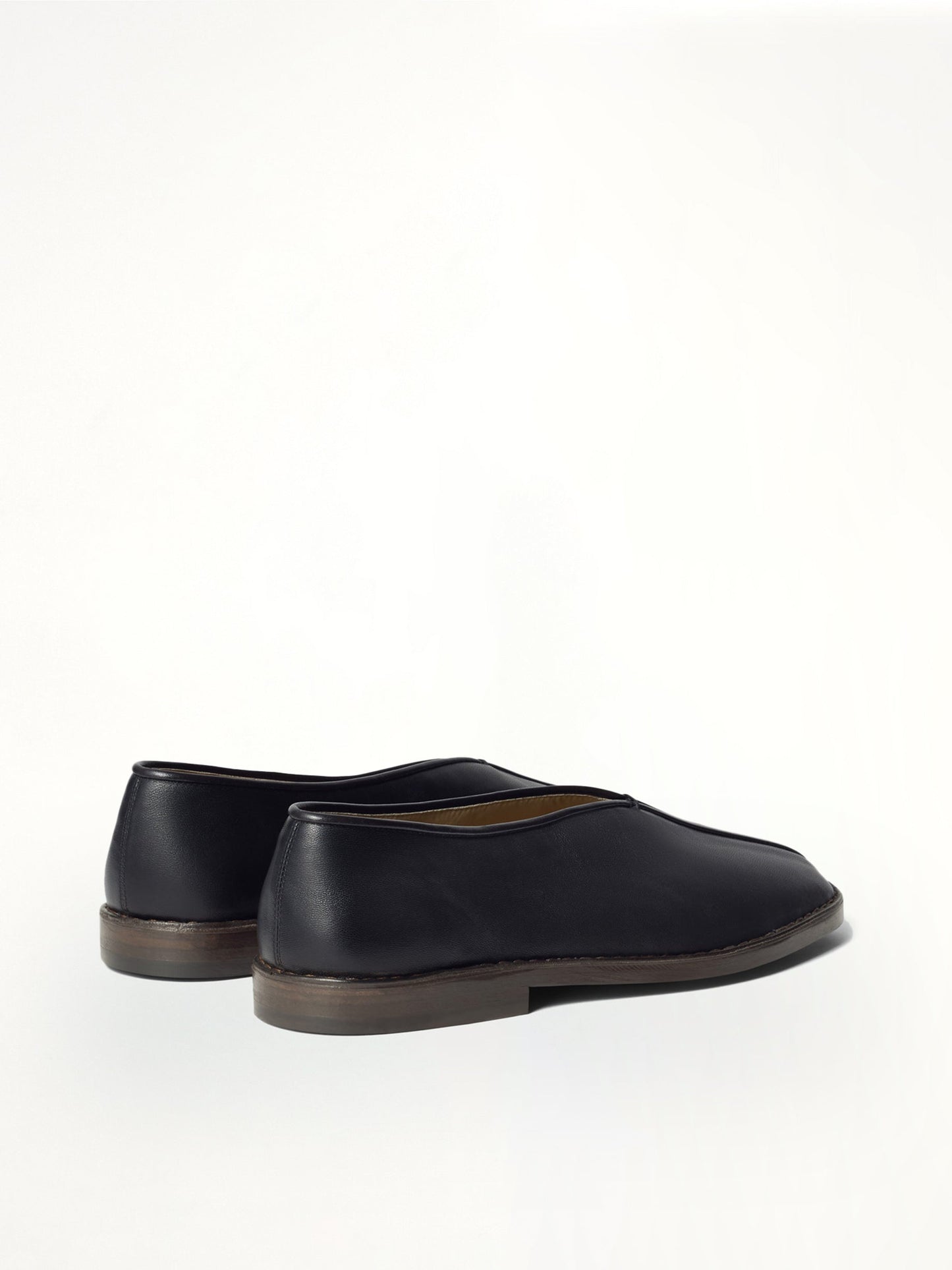 LEMAIRE Flat Piped Slippers (Black)