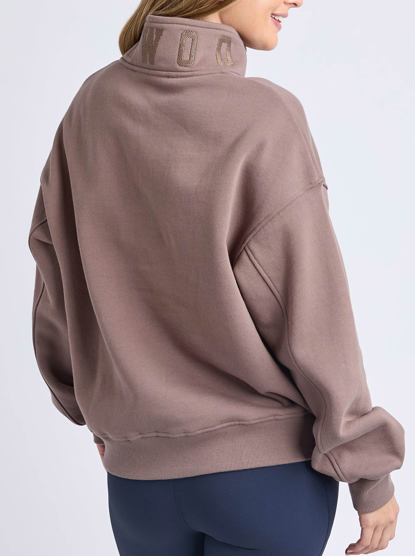 FOXWOOD COLLEGE ZIP CREW (Mocha)