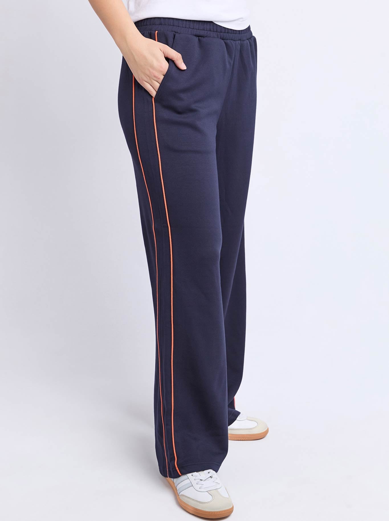 Foxwood Traveller Pant (Navy Orange)
