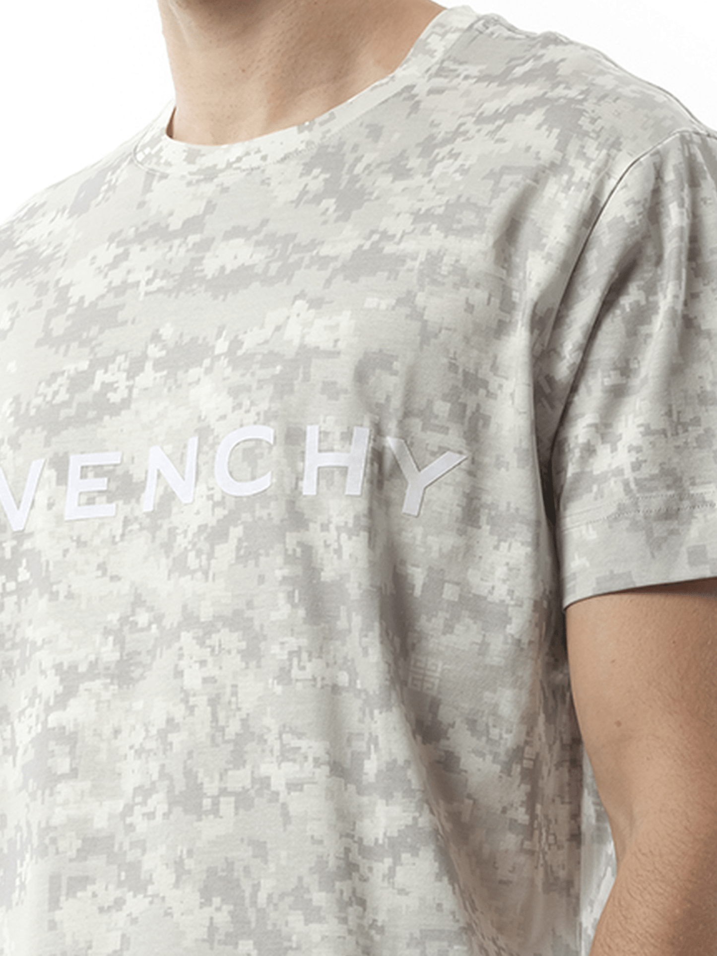 GIVENCHY Camo All Over T-Shirt (Grey)