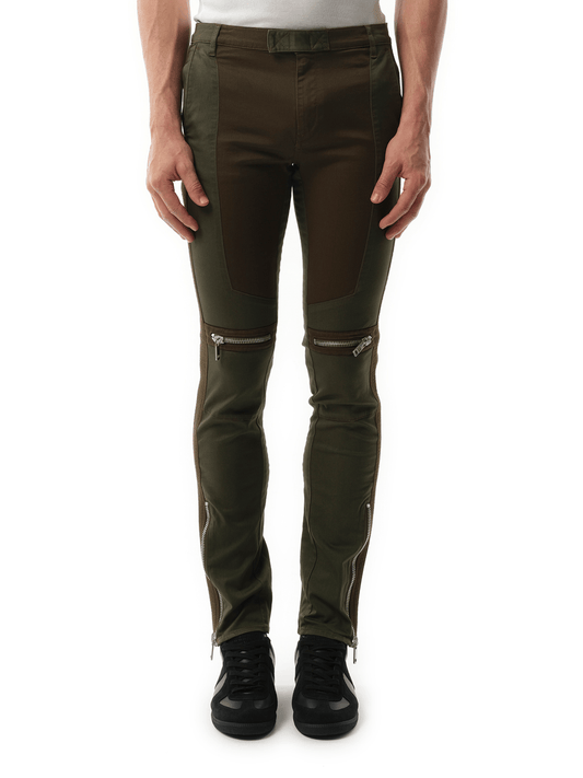Image of a model wearing Pants. Productname: GIVENCHY Fit Pants in GREEN colour by brand - GIVENCHY