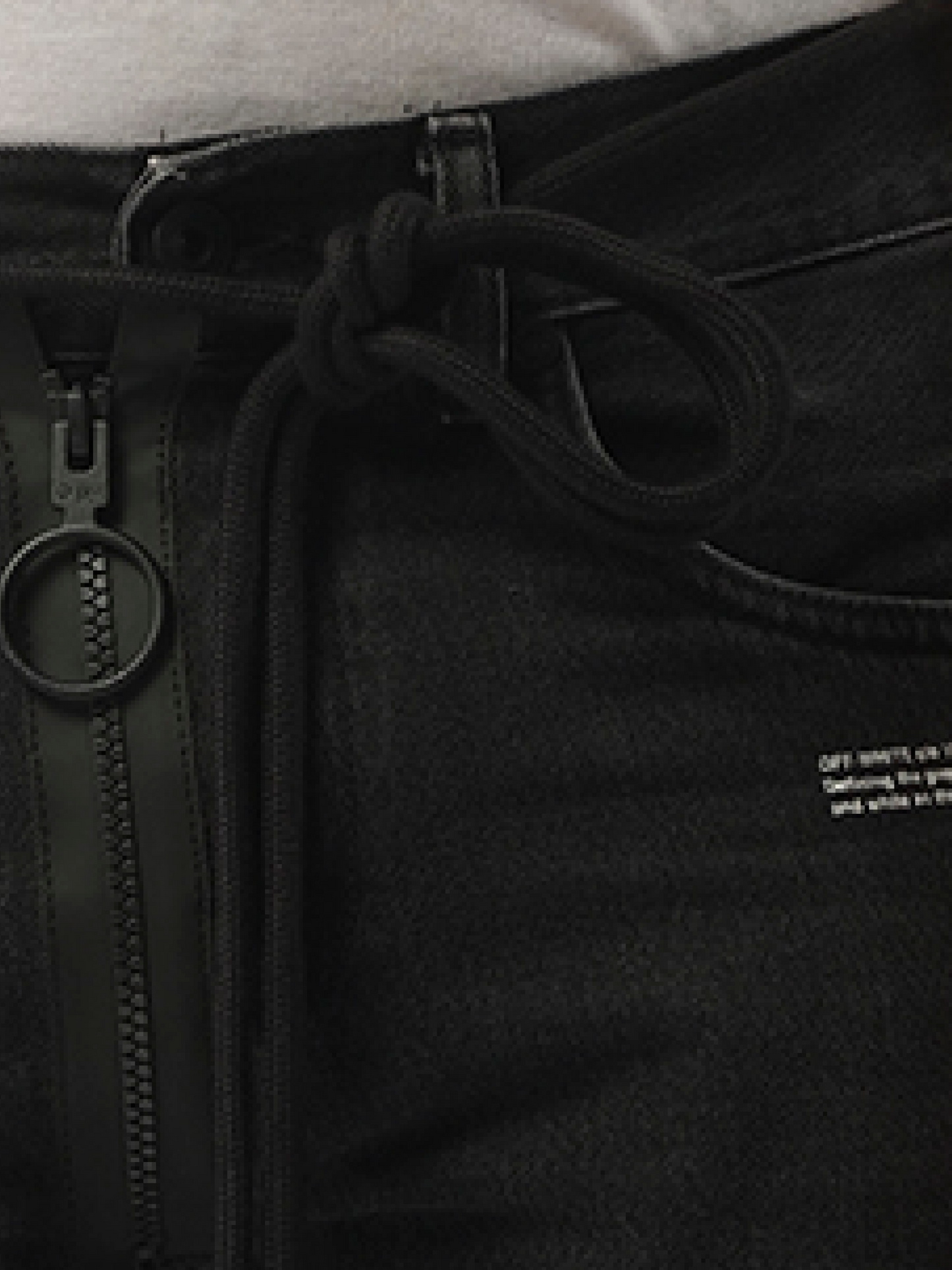 OFF-WHITE Blur Slim Jeans (Black)