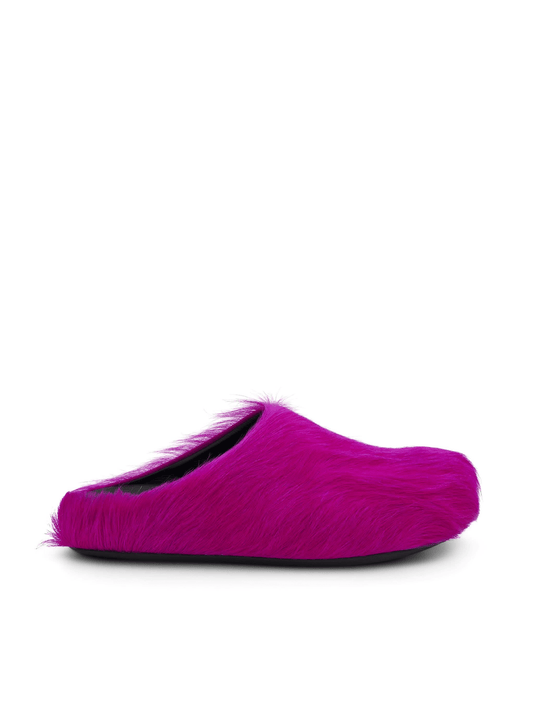 Image of Sandals. Productname: MARNI Fussbett Long Hair Calfskin Sabot in PINK colour by brand - MARNI