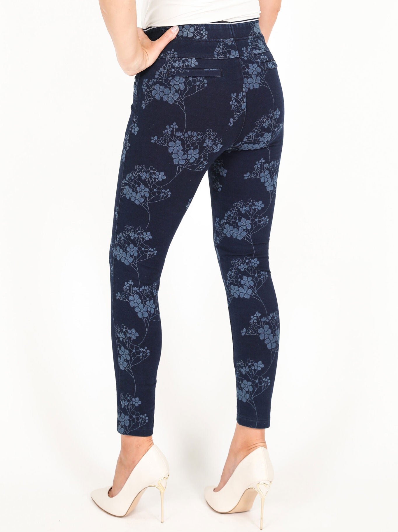 GABRIELLA FRATTINI BLOSSOM PRINT LUSTRE PANT (Navy A)