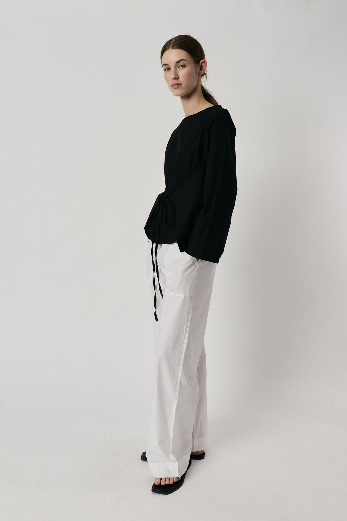 Giliann Luna Shirt (Black)