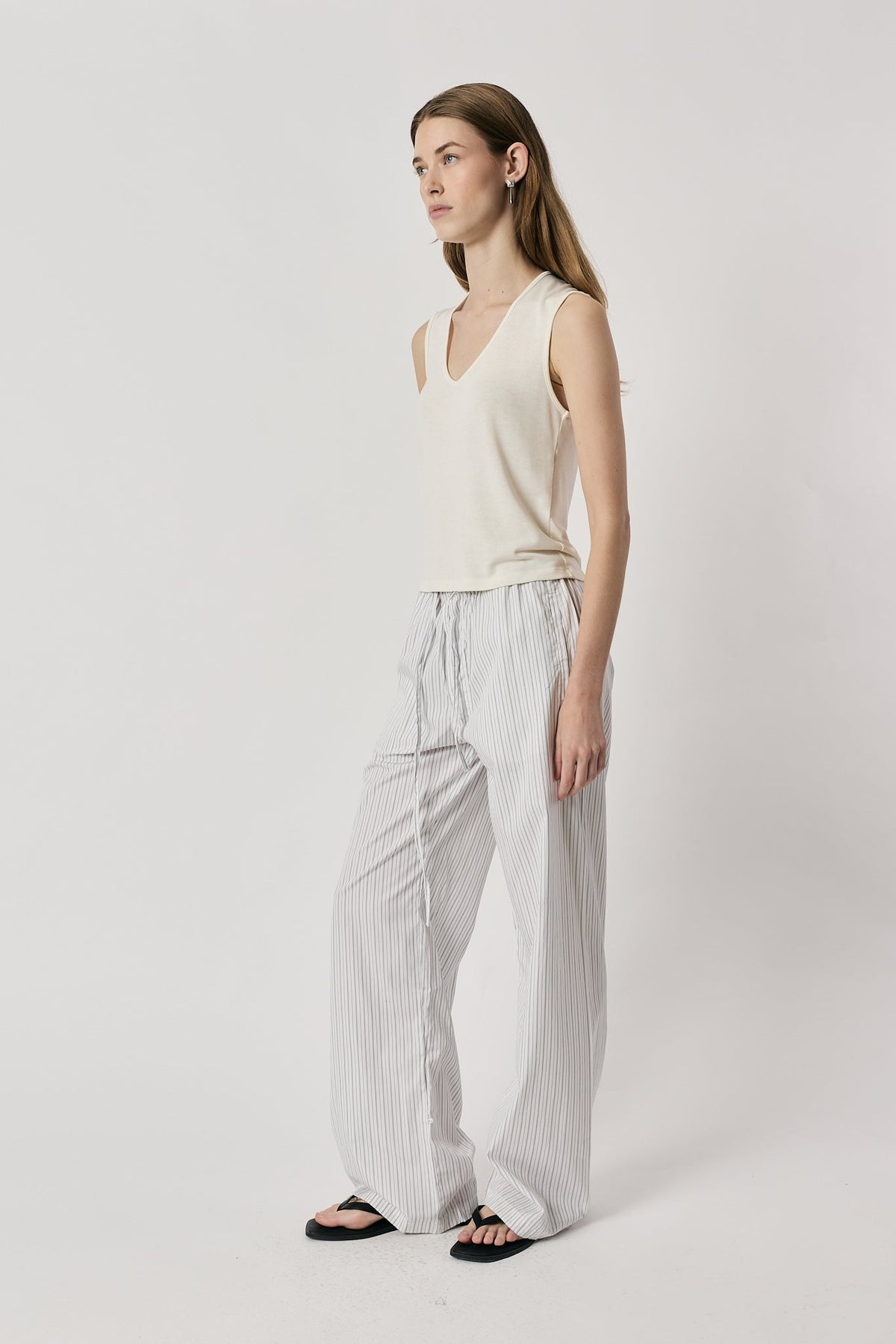 Giliann Romy Pant /White Stripe (Black)