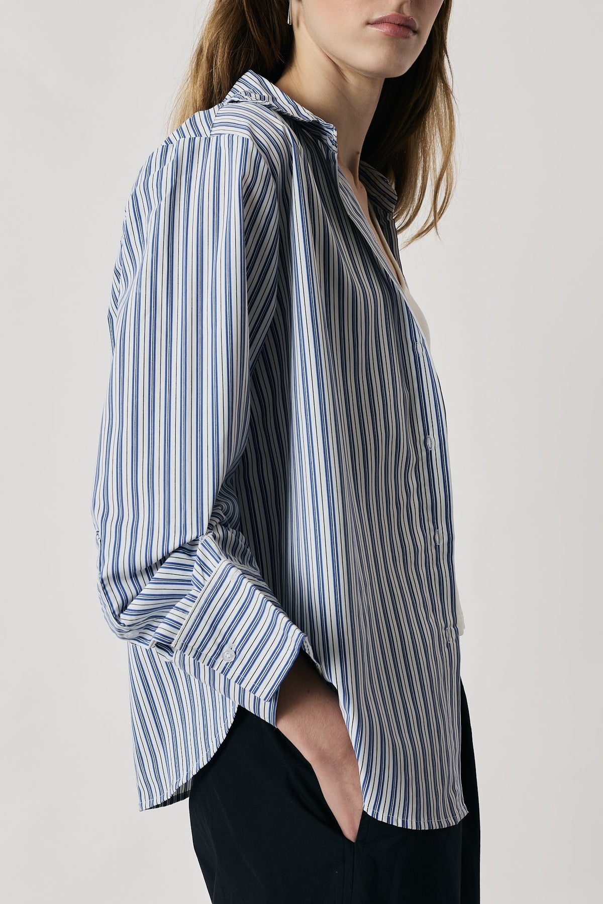 Giliann Runa Shirt Light Stripe (Blue)