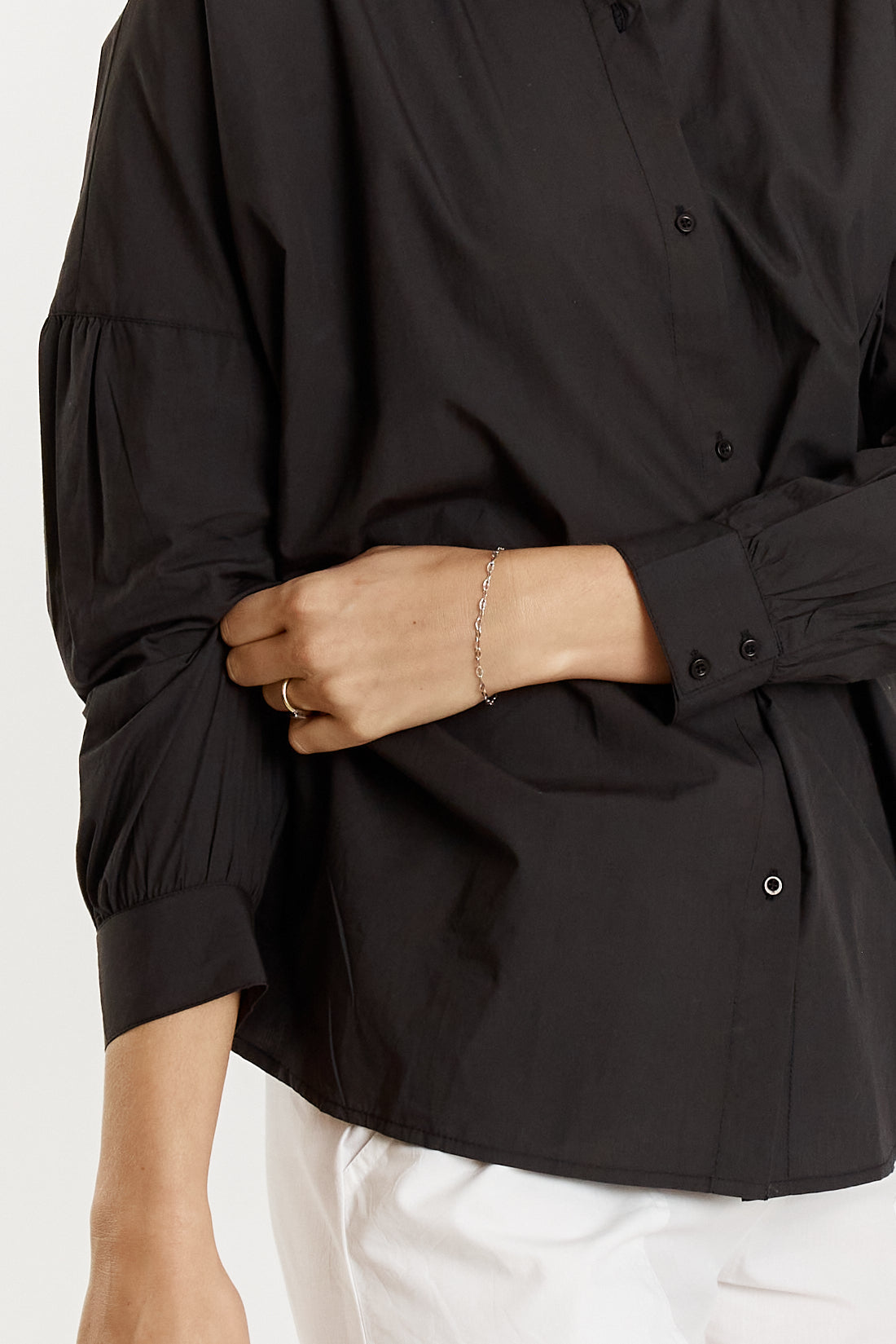 Giliann Casa Cut Out Shirt (Black)