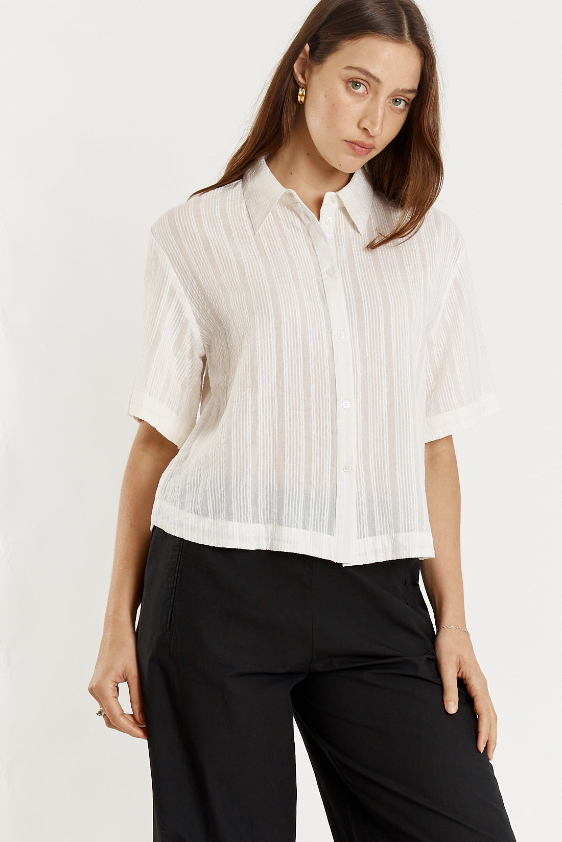 Giliann Cassis Short (Sleeve)