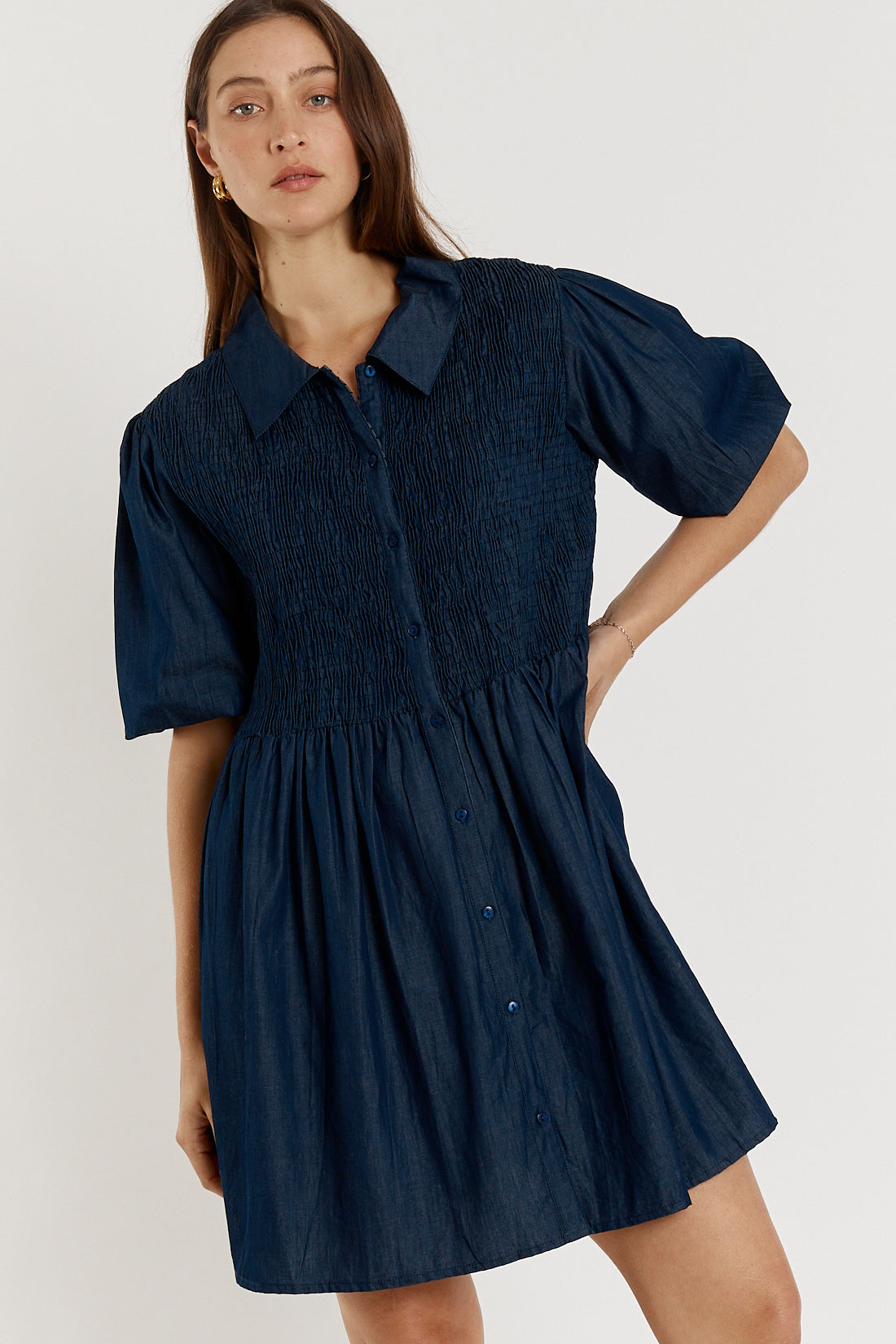 Giliann Gimlet Shirred Dress Denim (Red)