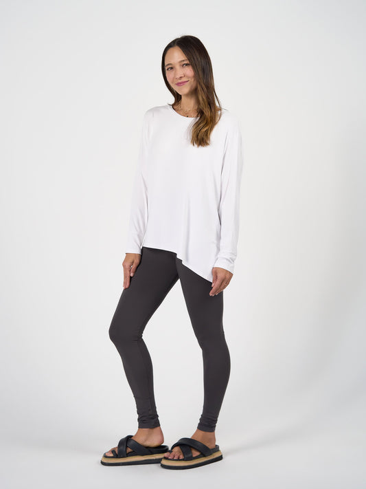 Image of a model wearing Pants. Product name - Luxe Bamboo Full-Length Legging Steel in Steel colour by brand - Lou Lou
