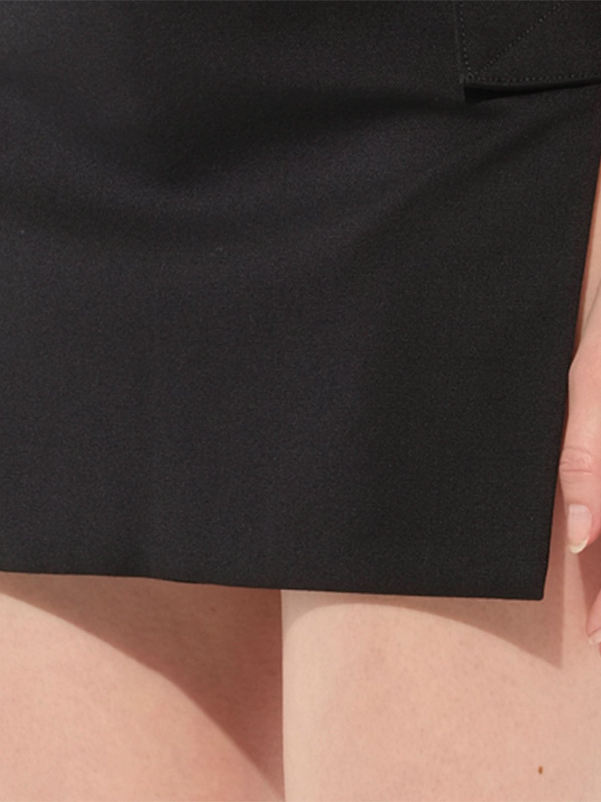 GIVENCHY Podium Skirt (Black)