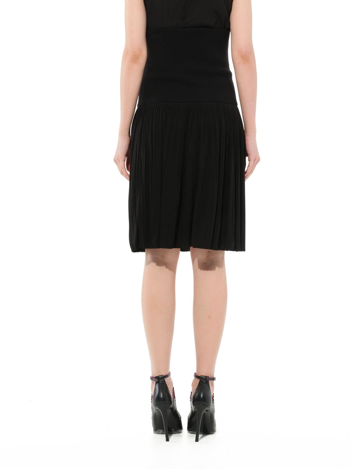 GIVENCHY Short Skirt (Black)
