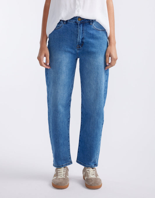 Image of Jeans. Productname: Harper Stretch Mum Barrel Jean - in Mid Wash colour by brand - Country Denim