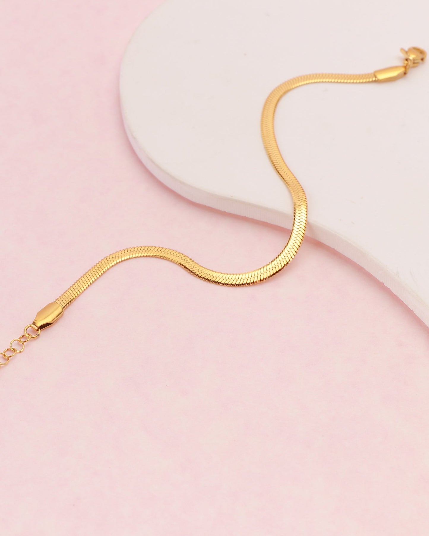 Heychic Sabine Thin Snake Chain Bracelet (Gold)