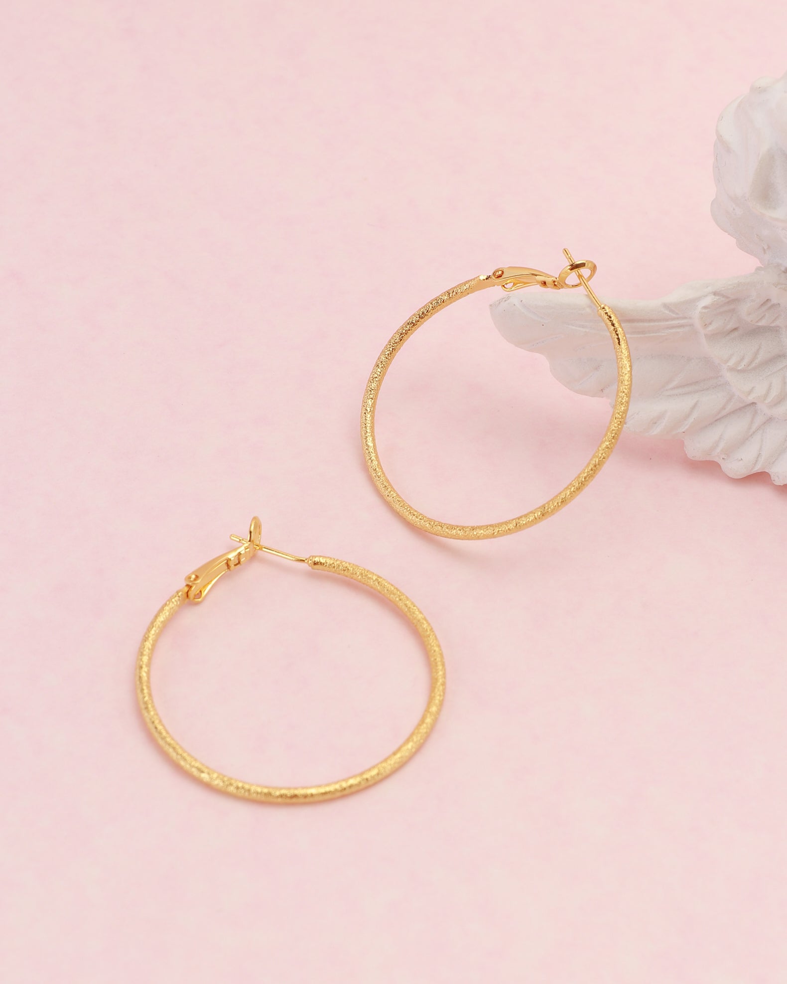 Image of Accessories. Productname: Lucia Gold Textured Hoop Earrings in Red colour by brand - Heychic