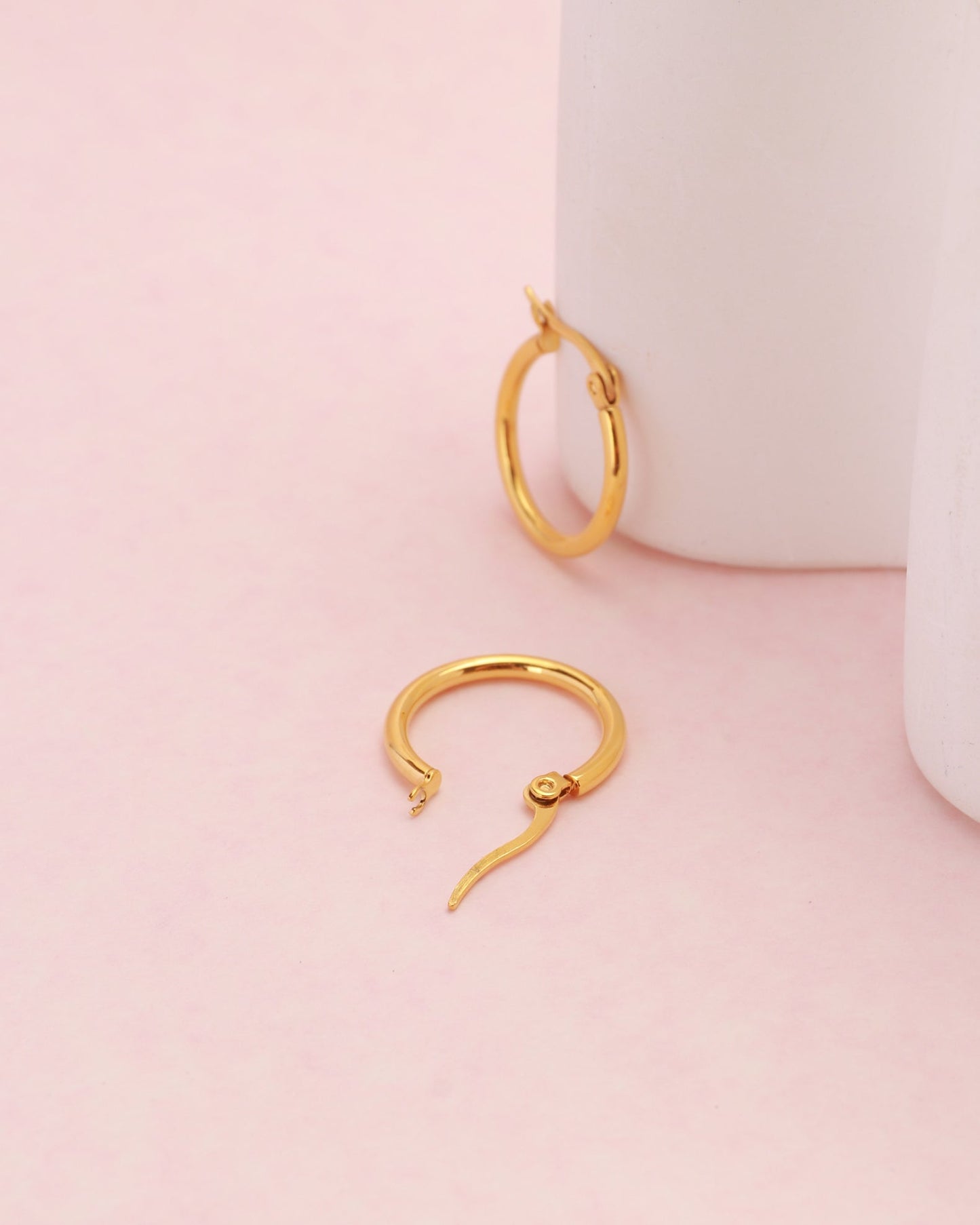 Heychic Luminara Hoop Earrings (Gold)