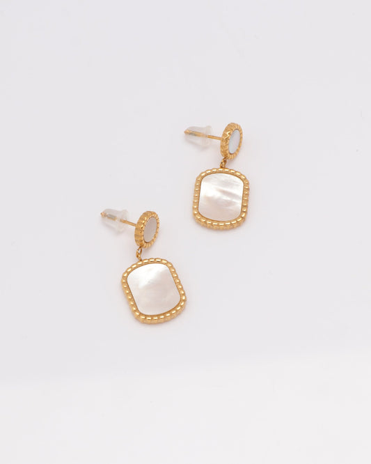 Heychic Skylar Shell Earrings (Gold)