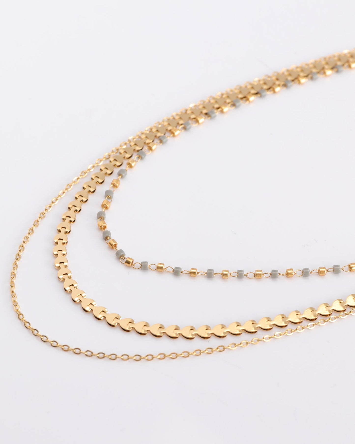 Heychic Ilaria Gold Layered Necklace (Red)