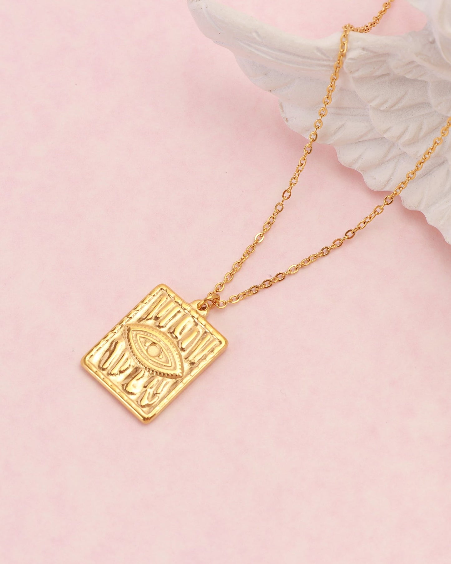 Heychic Mysterie Evil Eye Pendant Necklace (Gold)