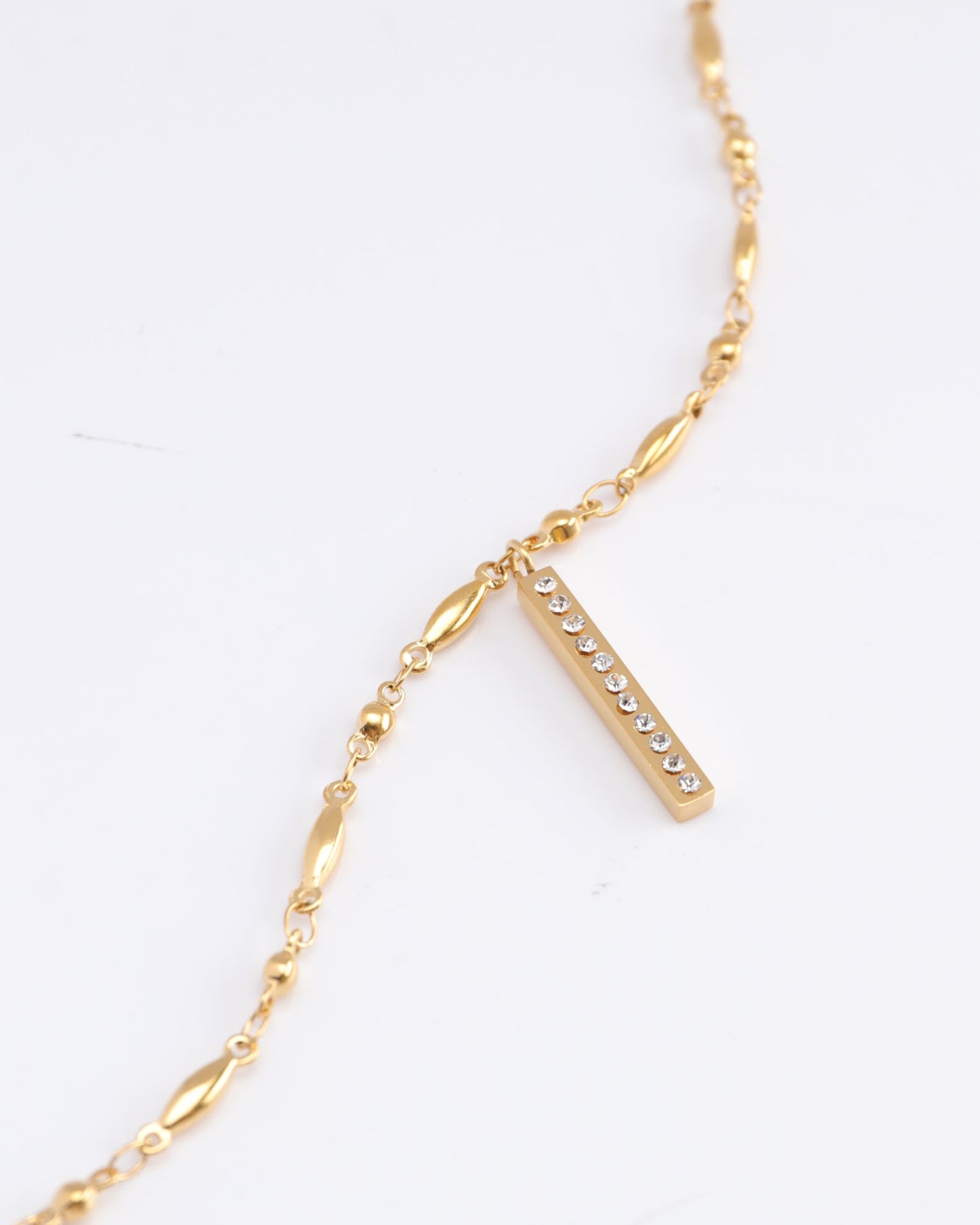 Heychic Linne Zirconia Pendant Necklace (Gold)