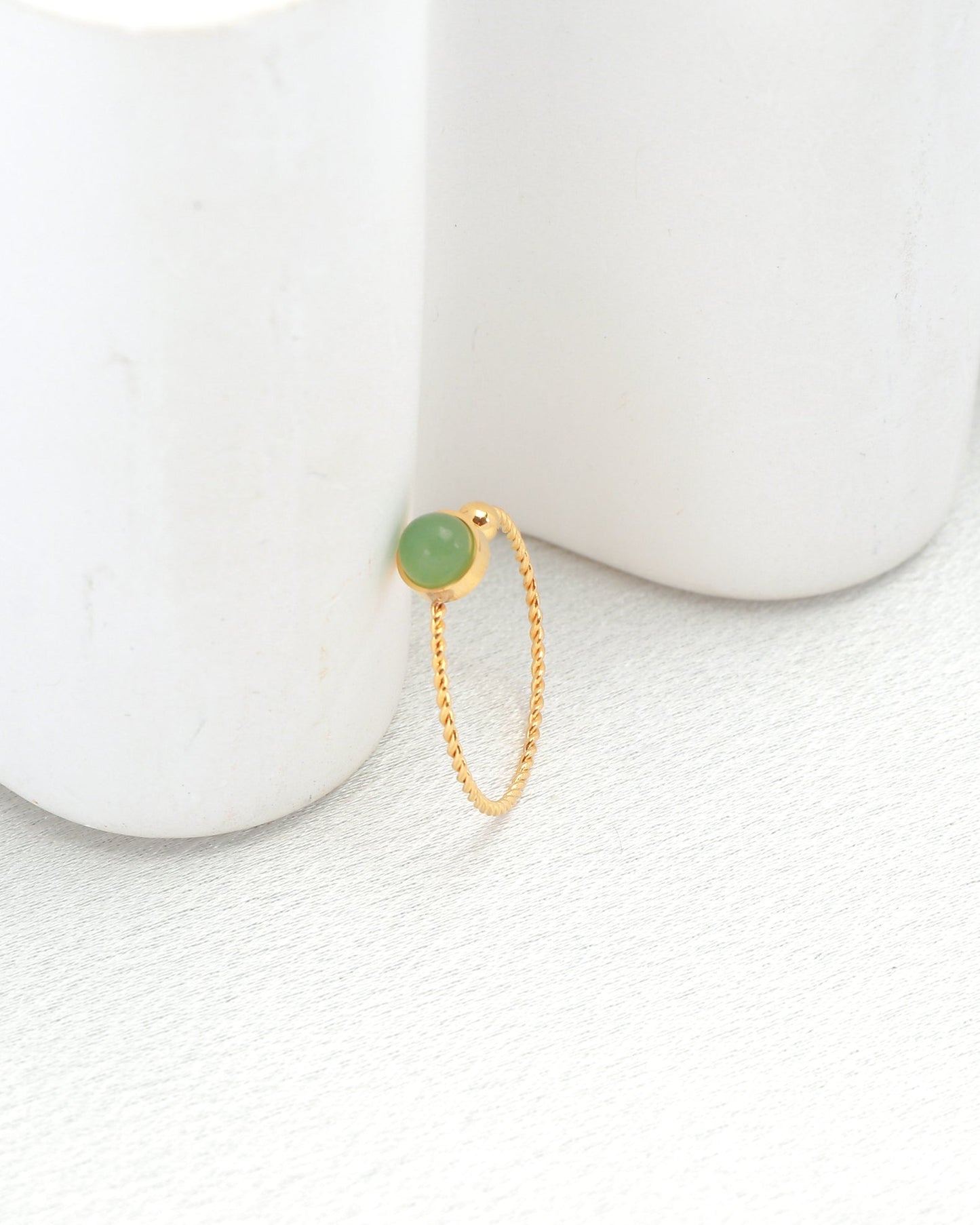 Heychic Ivy Aventurine Gold Ring (Green)