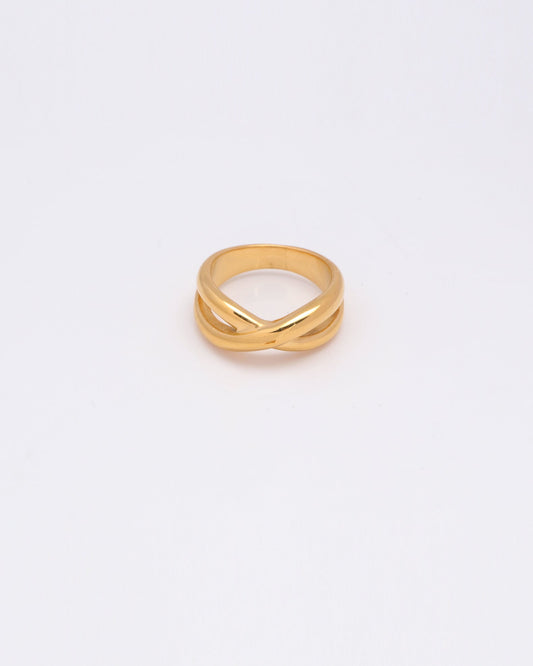 Image of Accessories. Productname: Intertwine Gold Ring in Gold colour by brand - Heychic