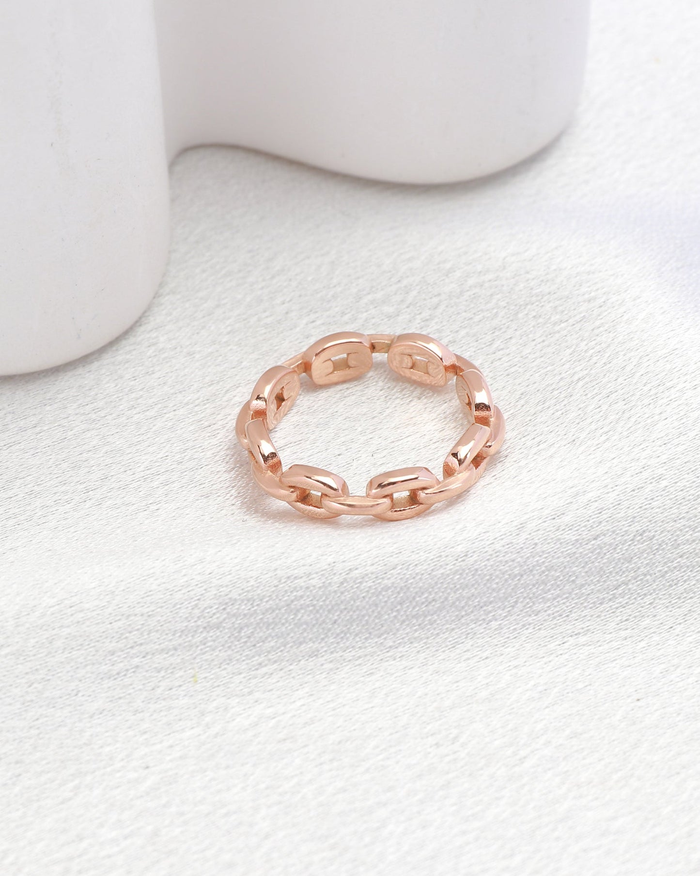Heychic Rosalie Rose Chain Ring (Gold)