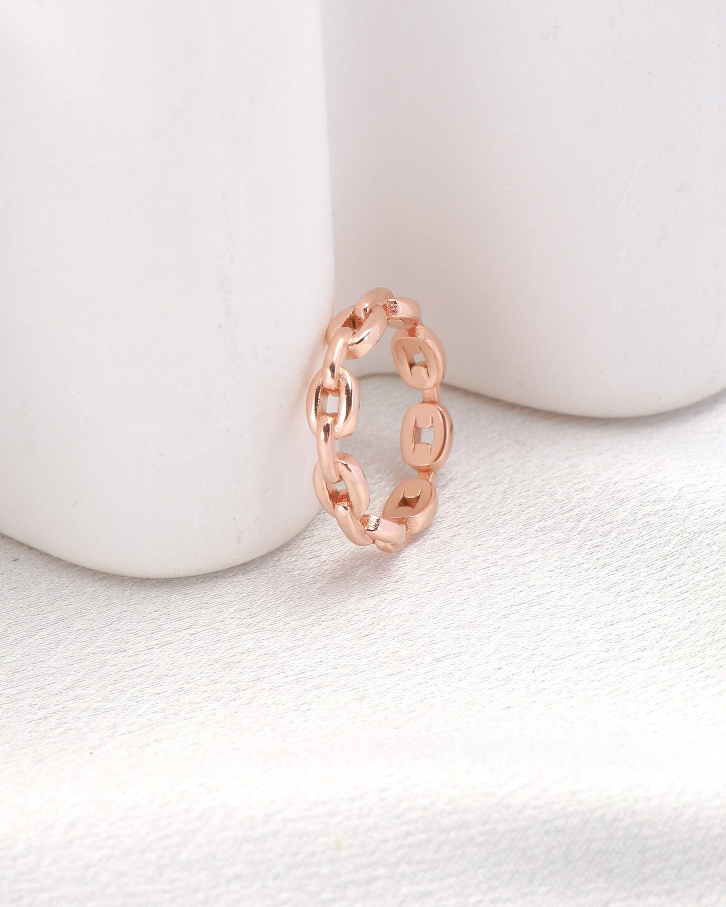 Heychic Rosalie Rose Chain Ring (Gold)