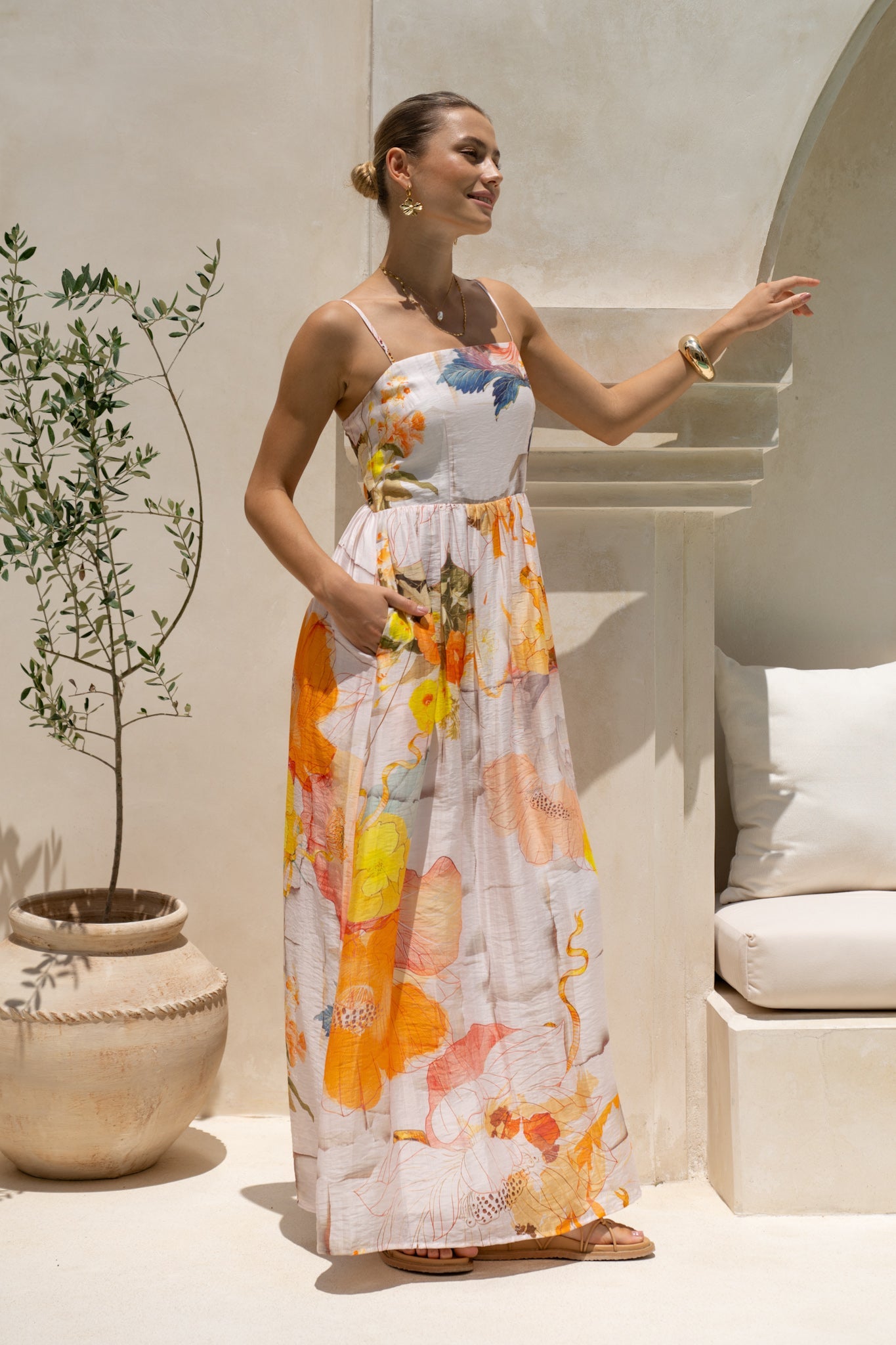 HEYCHIC Crescencia Multicolour Maxi Dress (Floral)