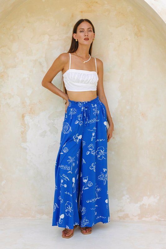Heychic Maddie White Ruched Crop Top (Floral)