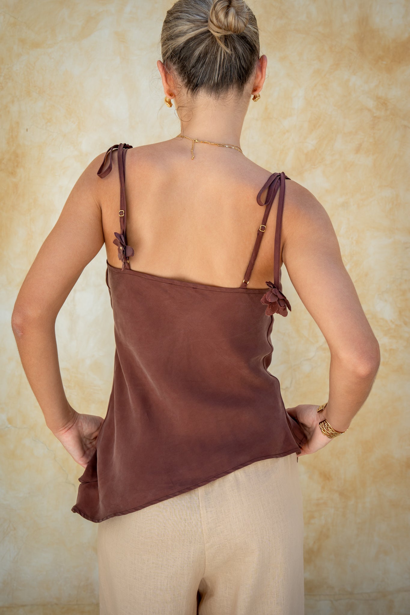 HEYCHIC Levina Cami Top (Brown)
