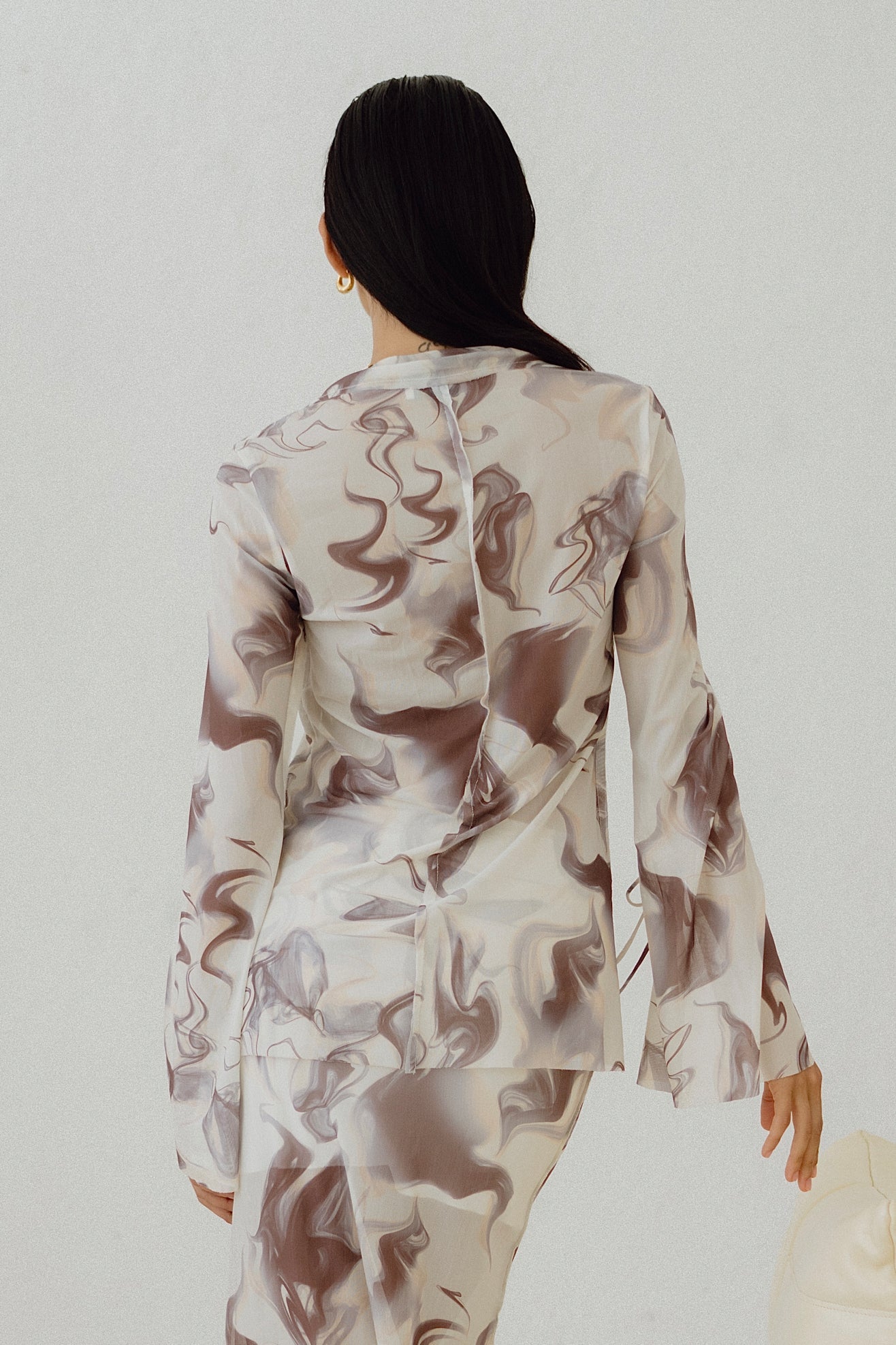 Heychic Aria Abstract Marble Mesh Tie Top (Brown)