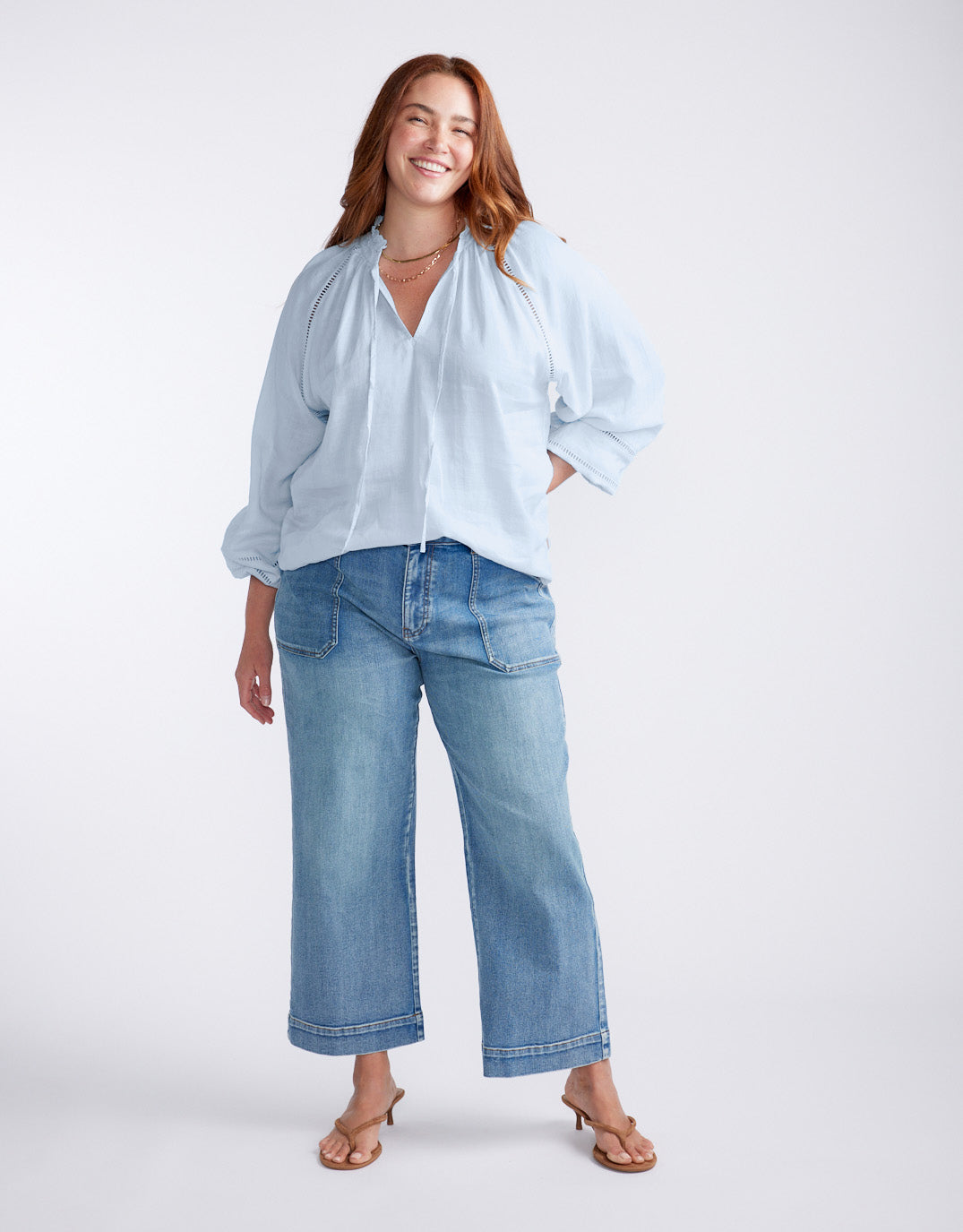 White & Co. Catalina Cropped Wide Leg Jeans (Mid Wash)