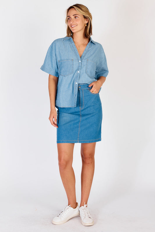 Image of a model wearing Skirts. Productname: IBSA Durango Skirt Light in Light colour by brand - I.B.S.A