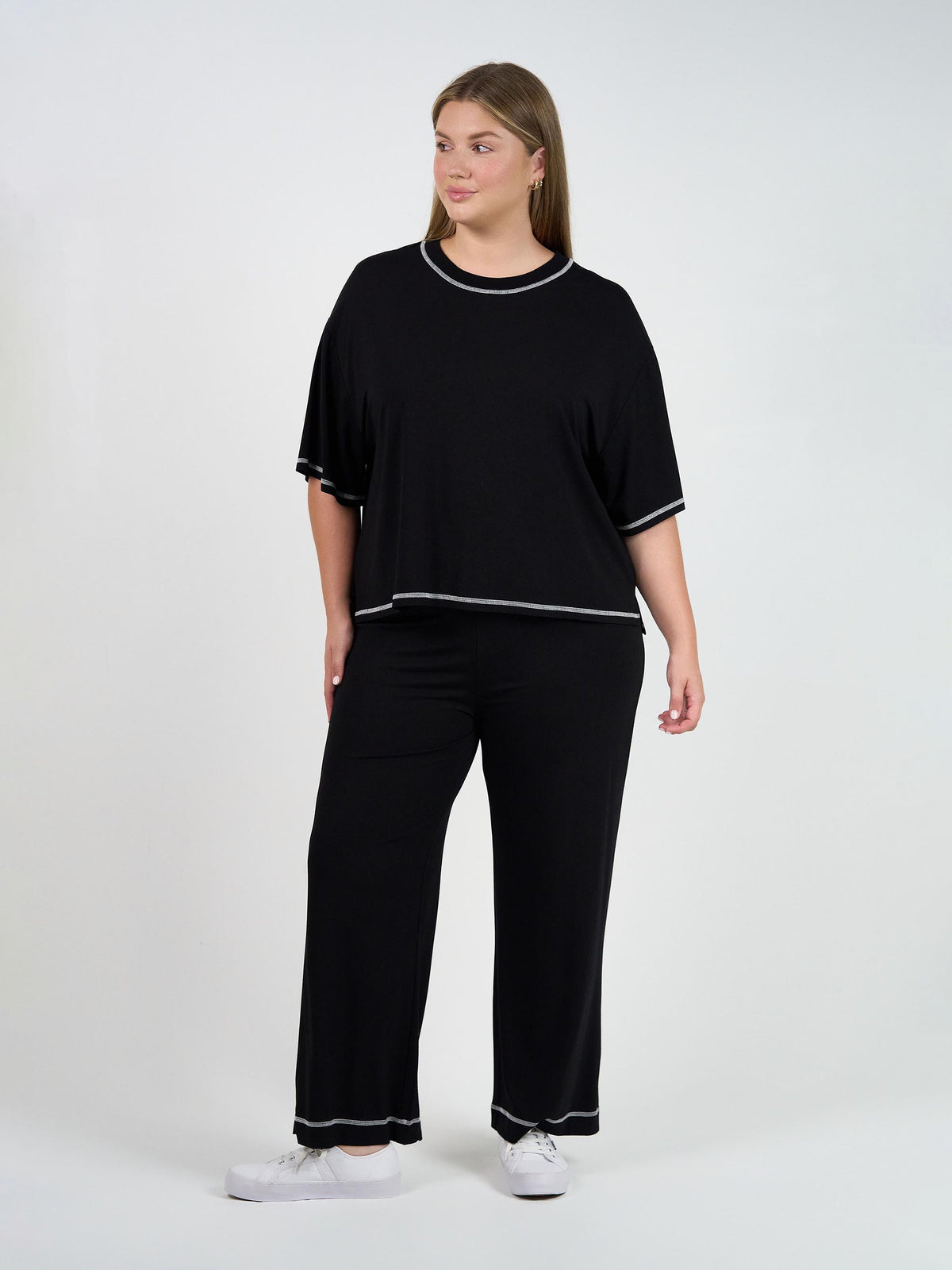 Lou Lou Spears Bamboo T-Shirt (Black)