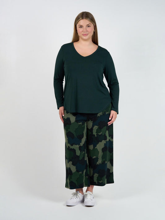 Lou Lou Sia V Neck Bamboo Longsleeve Top (Dark Green)