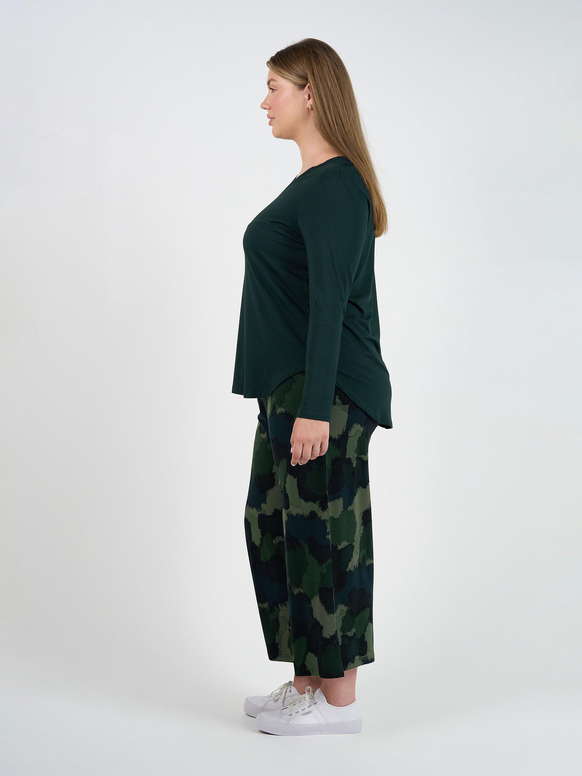 Lou Lou Sia V Neck Bamboo Longsleeve Top (Dark Green)