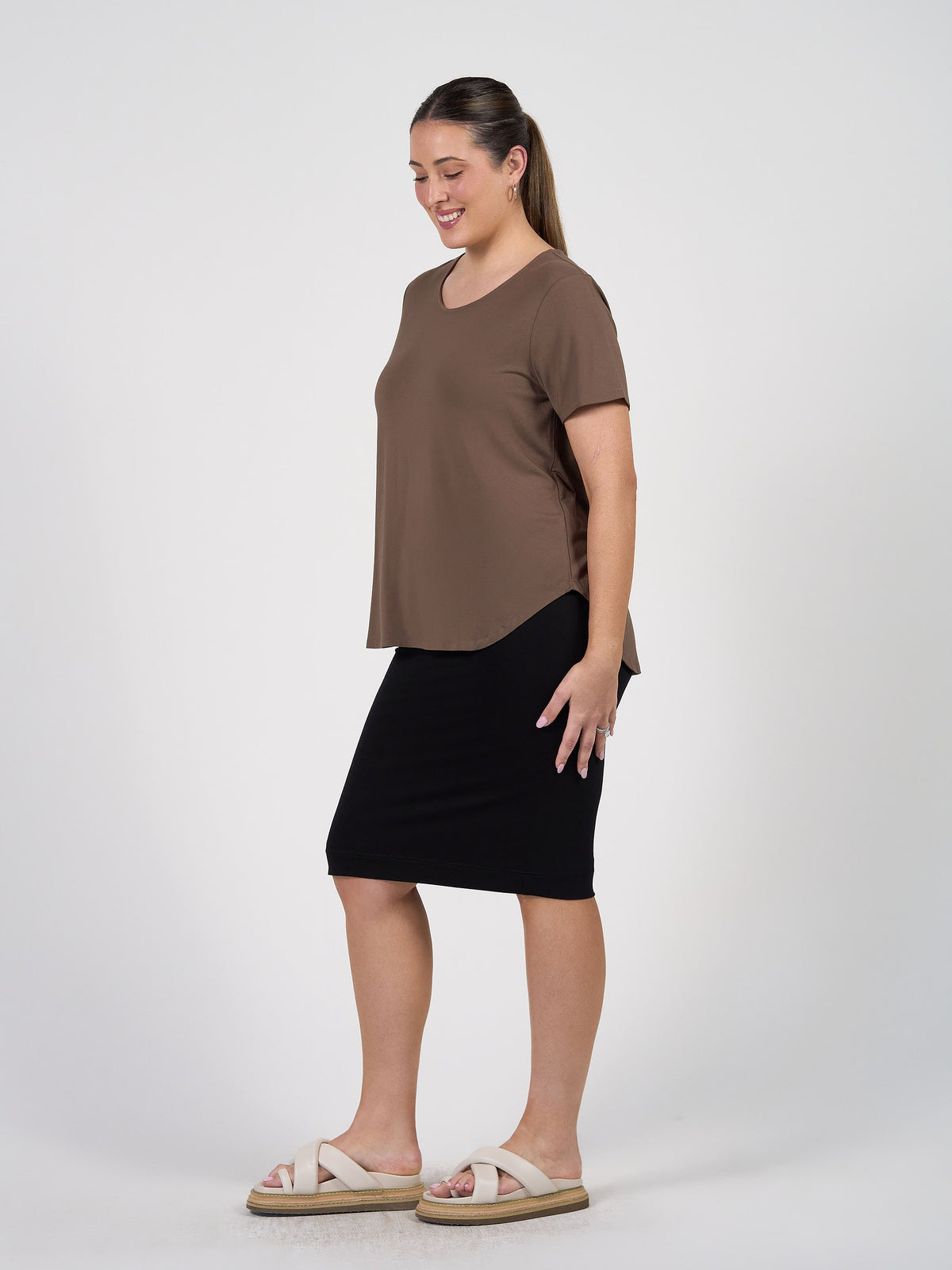 Lou Lou Janis Short Sleeve Bamboo T-Shirt (Chocolate)