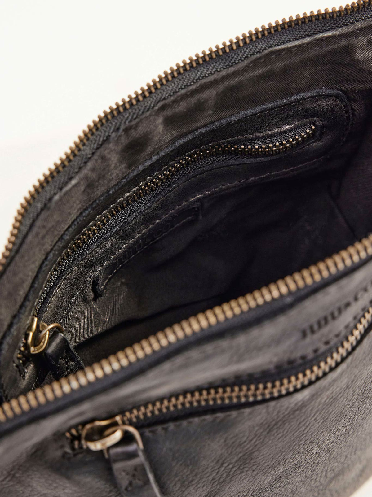 Juju & Co Essential Pouch (Black)