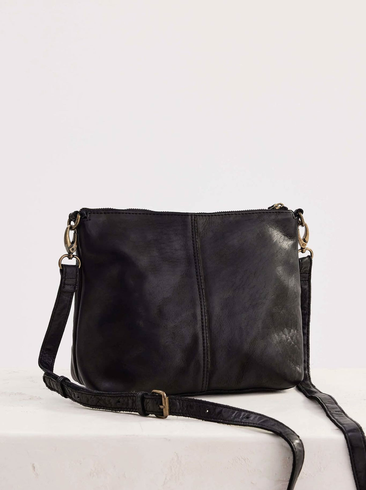 Juju & Co Essential Pouch (Black)