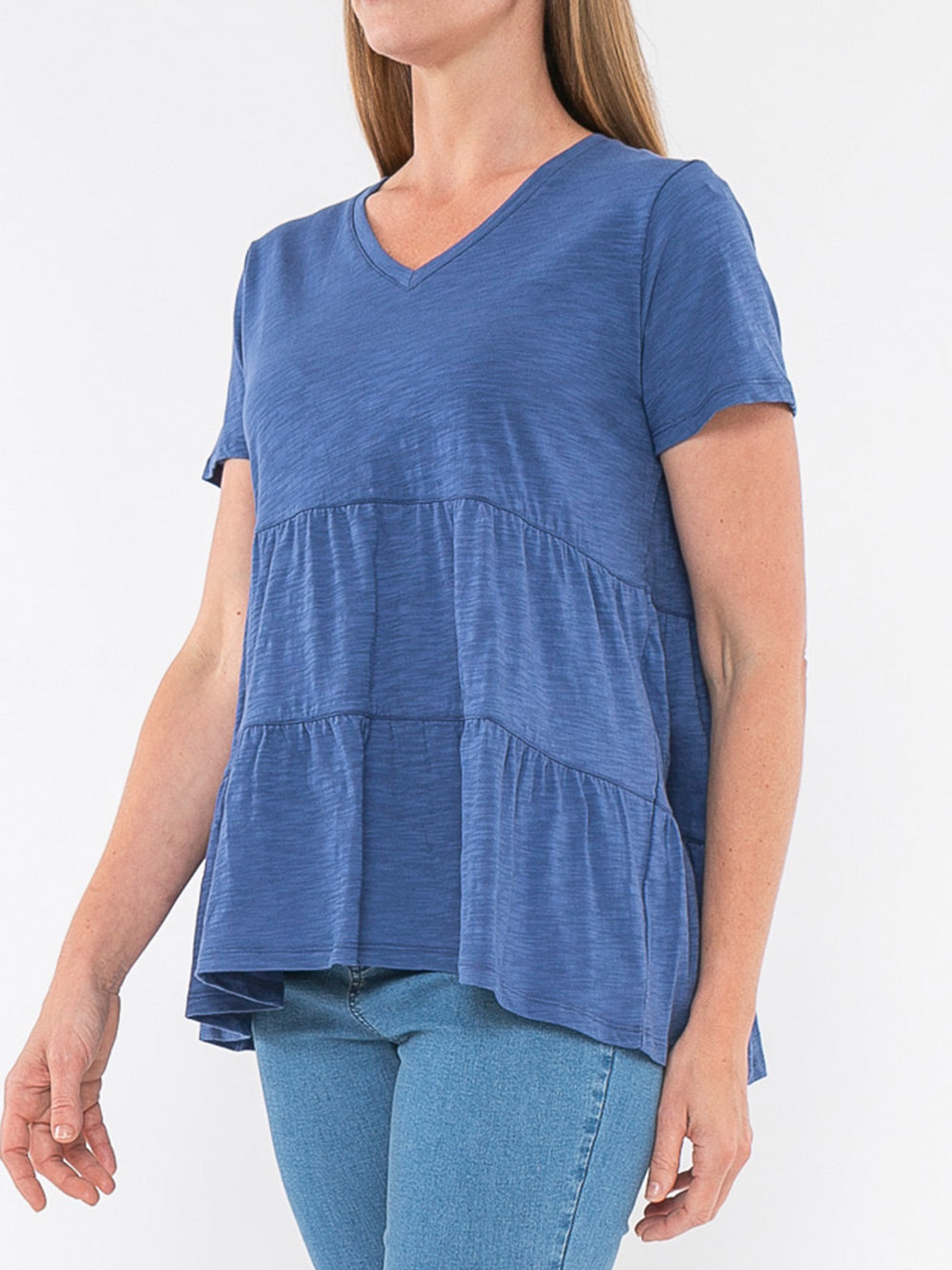 JUMP VEE NECK TIERED TEE (Emerald)