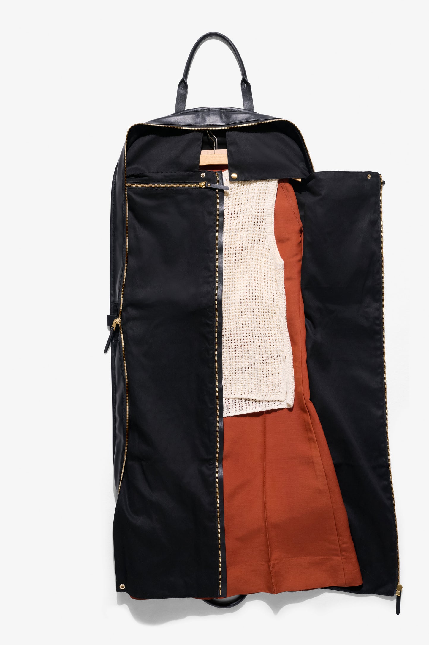 KINNON BY ROMY GARMENT & WEEKENDER BAG (Biscotto)