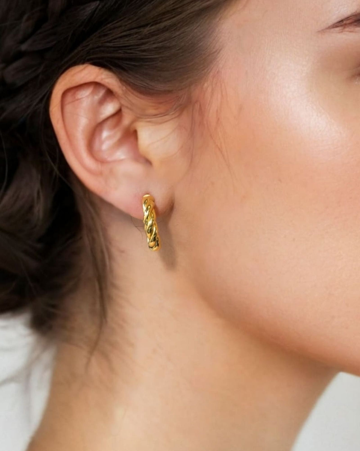 LAVANA Kinetic Gold Hoop Earrings