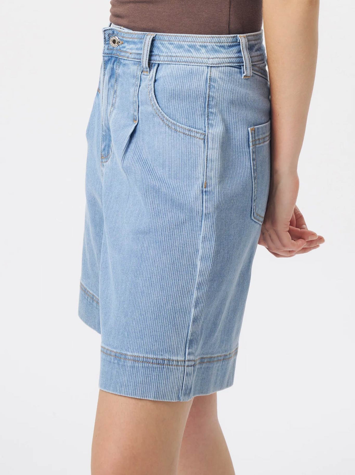 KIREINA BIJOU SHORT (Light Blue)