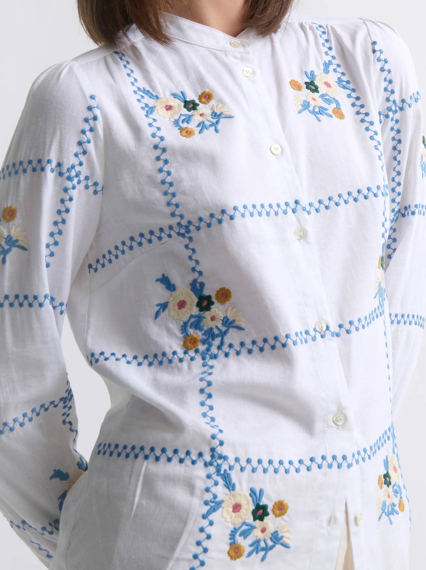Kireina Carol Shirt (Coconut)