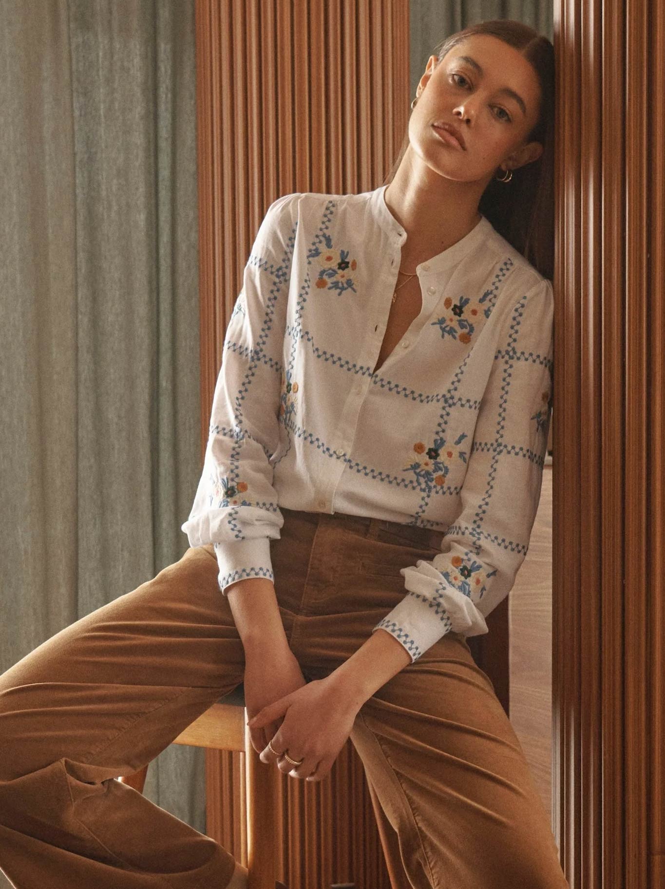 Kireina Carol Shirt (Coconut)