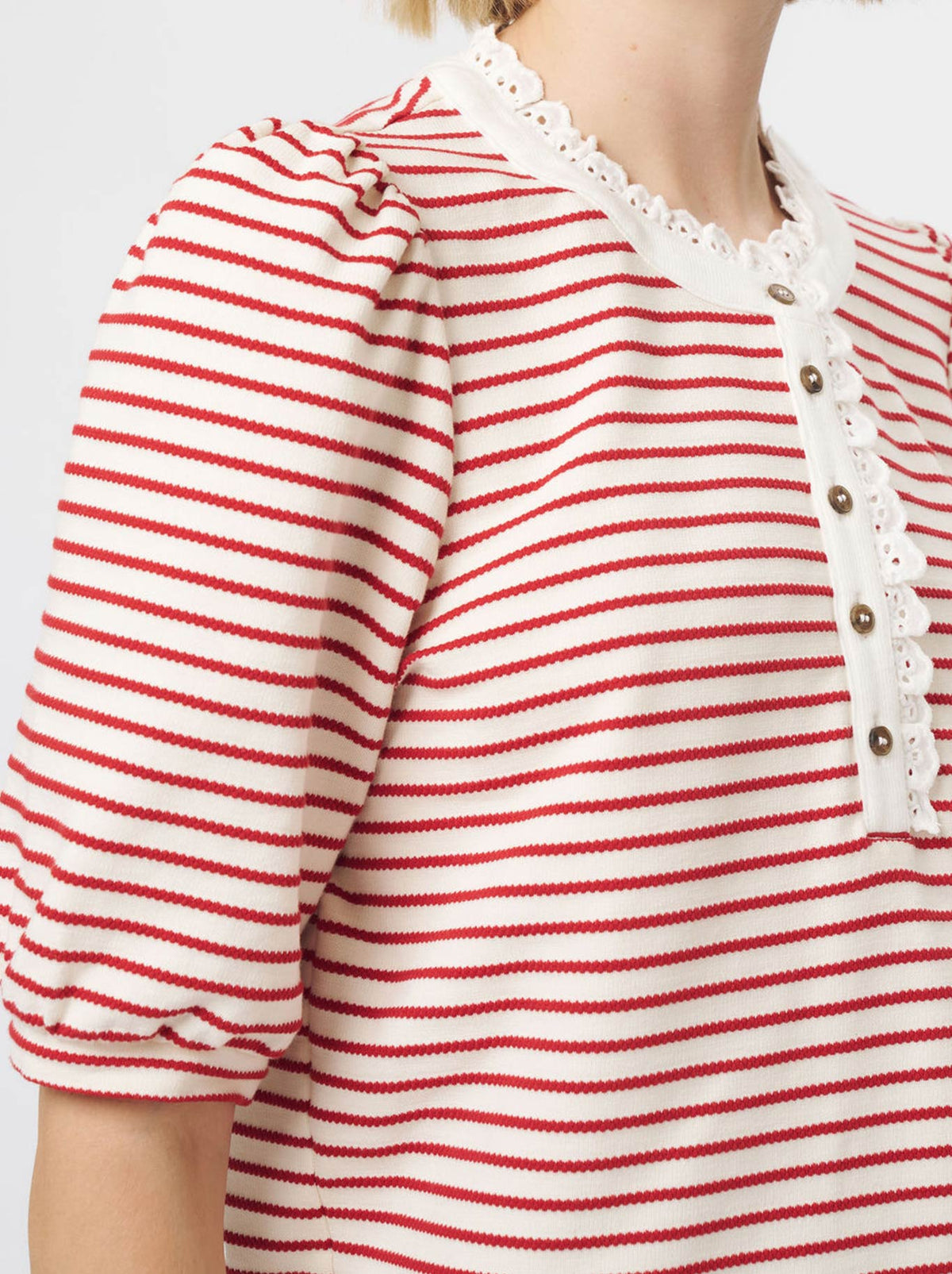 KIREINA JACQUELINE TOP (White/Red)